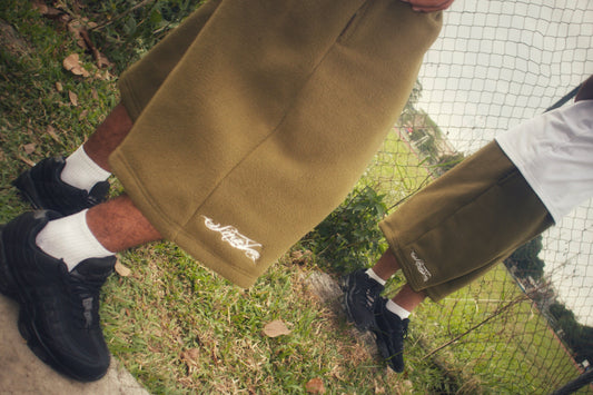 OLIVE GREEN SWEATSHORT
