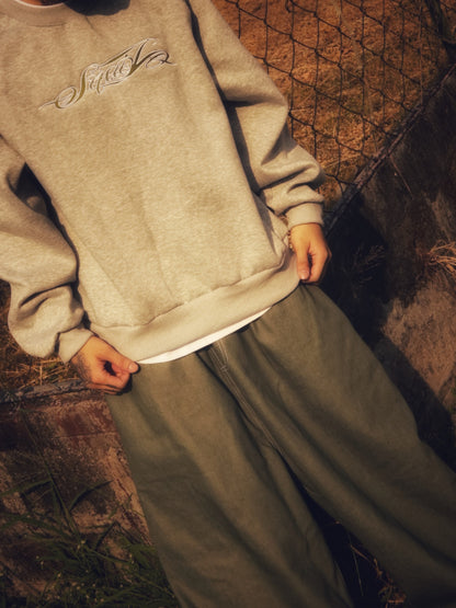 SCRIPT LOGO SWEATER