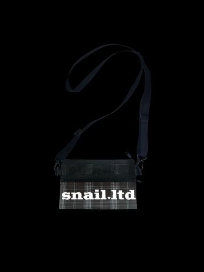 PLAID SLINGBAG