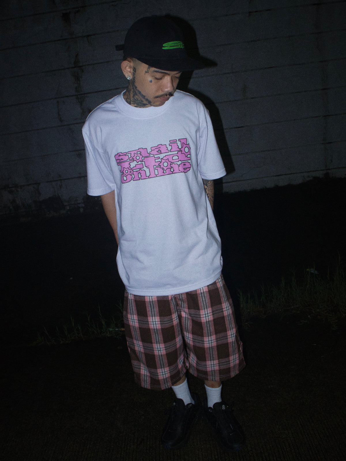 PIXELATED GRAPHIC TEE